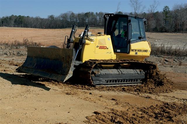 Trator de Esteira New Holland D150B