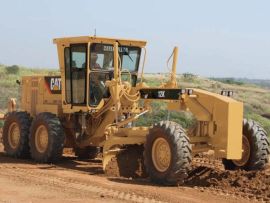 Motoniveladora Caterpillar 12K