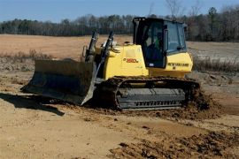 Trator de Esteira New Holland D150B